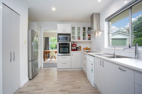 Photo of property in 5 Woodstock Crescent, Leamington, Cambridge, 3432