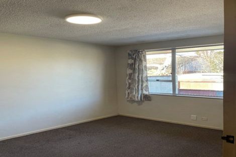 Photo of property in 2/22 Picton Avenue, Riccarton, Christchurch, 8011