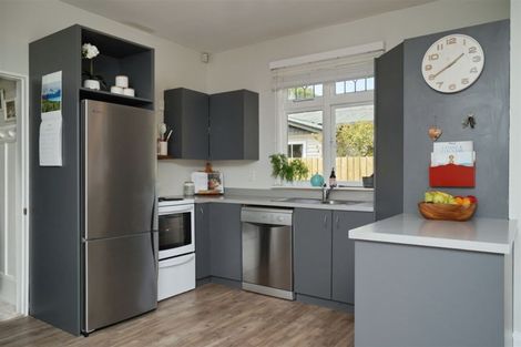 Photo of property in 25 Kensington Avenue, Mairehau, Christchurch, 8013