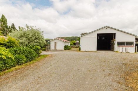 Photo of property in 300 Hinemoa Valley Road, Kaitawa, Pahiatua, 4981