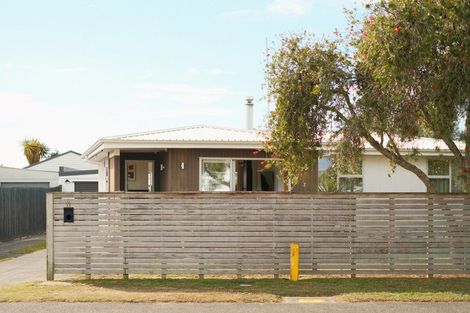 Photo of property in 11 Carter Street, Mount Maunganui, 3116