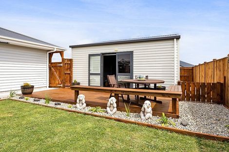 Photo of property in 50 County Drive, Hawera, 4610