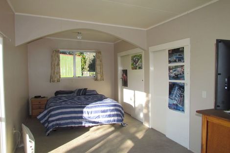 Photo of property in 38 Lennie Road, Opaki, 5871