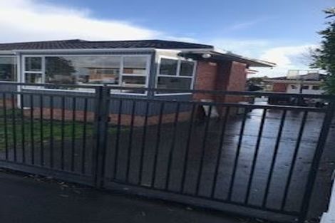 Photo of property in 13 Tui Glen Road, Birkenhead, Auckland, 0626