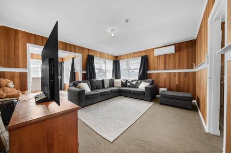 Photo of property in 33 Haddon Street, Mangere East, Auckland, 2024