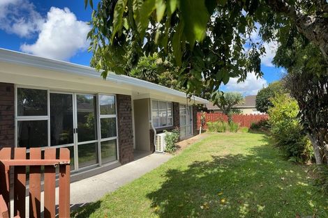 Photo of property in 2/8 Parera Place, Papatoetoe, Auckland, 2025