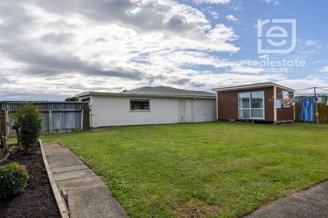 Photo of property in 11 Aberdeen Avenue, Takaro, Palmerston North, 4412