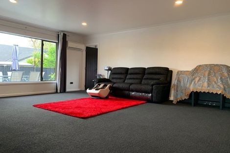 Photo of property in 10 Cate Road, Rototuna, Hamilton, 3210