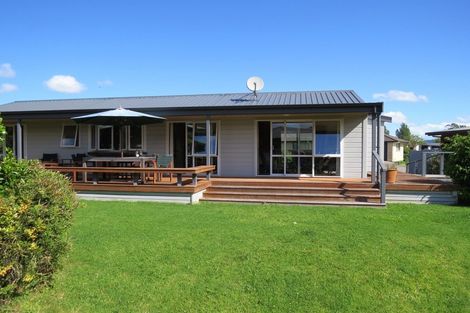 Photo of property in 62 Mary-ellen Place, Coromandel, 3506