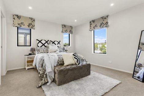 Photo of property in 53b Red Beach Road, Red Beach, 0932