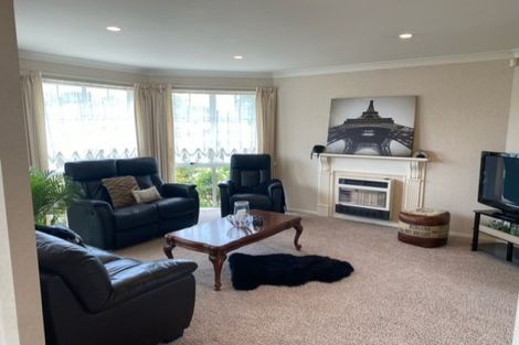 Photo of property in 71 Amberley Avenue, Highbury, Palmerston North, 4412