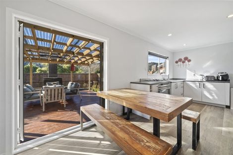 Photo of property in 33 Hyde Street, Wainuiomata, Lower Hutt, 5014