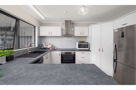 Photo of property in 68 Wiroa Road, Kerikeri, 0293