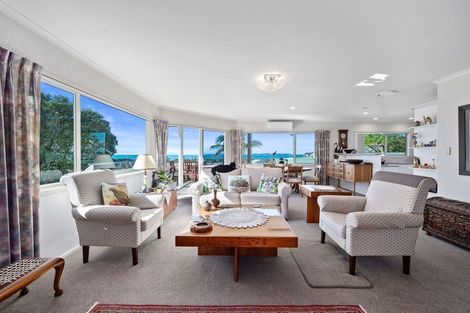 Photo of property in 2/18 Ngahere Views, Orewa, 0931