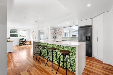Photo of property in 9 Duncan Road, St Andrews, Hamilton, 3200