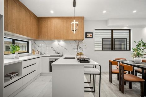 Photo of property in 21a Hillcrest Avenue, Hillcrest, Auckland, 0627