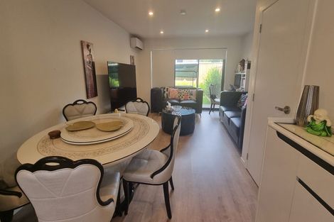 Photo of property in 7/12 Tawa Road, Te Atatu Peninsula, Auckland, 0610