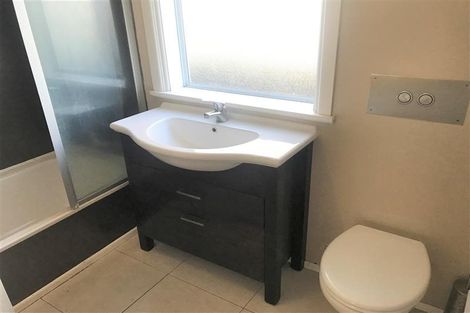 Photo of property in 63 Spencer Street, Leamington, Cambridge, 3432