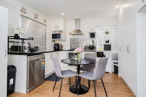 Photo of property in 7/134 Station Road, Papatoetoe, Auckland, 2025