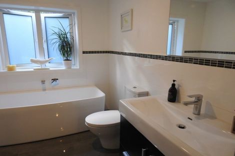 Photo of property in 34c Birch Terrace, Birchville, Upper Hutt, 5018