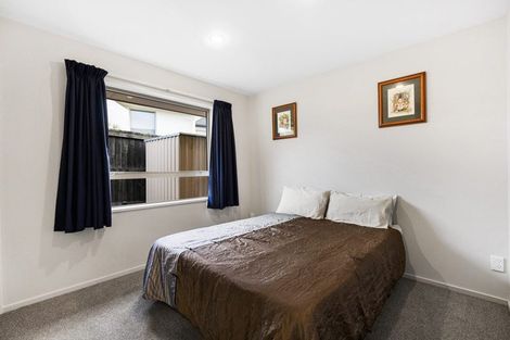 Photo of property in 30 Titirangi Crescent, Parklands, Christchurch, 8083