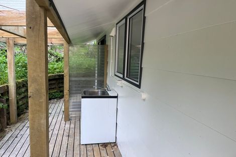 Photo of property in 2 Anzia Way, Johnsonville, Wellington, 6037