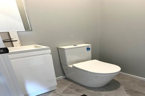 Photo of property in 7 Paihere Street, Huapai, Kumeu, 0810