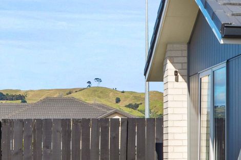 Photo of property in 28 Farrier Street, Papamoa, 3118