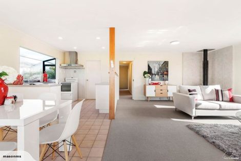 Photo of property in 2/106 Seymour Road, Sunnyvale, Auckland, 0612