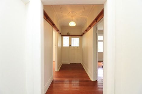 Photo of property in 34 Birdwood Road, Waterloo, Lower Hutt, 5011