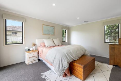 Photo of property in 142 Longview Drive, Papamoa Beach, Papamoa, 3118