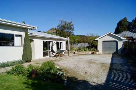 Photo of property in 52 Roseness Street, Palmerston, 9430