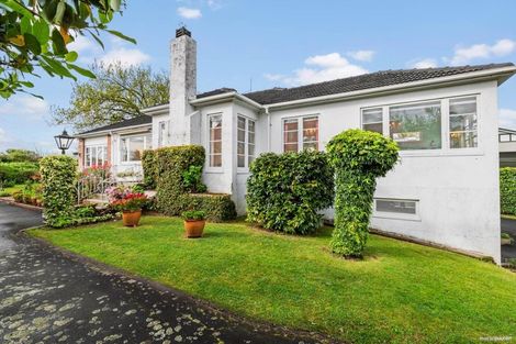 Photo of property in 16 Sale Street, Cockle Bay, Auckland, 2014