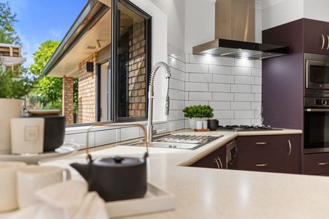 Photo of property in 33 Stamford Place, Ohauiti, Tauranga, 3112