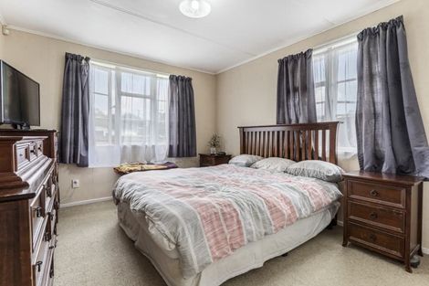 Photo of property in 47 Arimu Road, Papakura, 2110