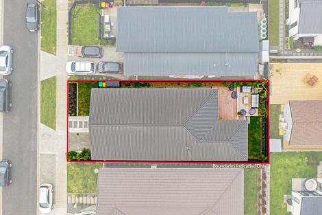 Photo of property in 29 Lumbarda Drive, Kumeu, 0810