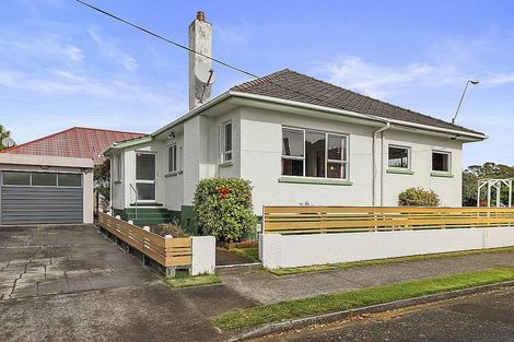 Photo of property in 187 Coronation Avenue, Welbourn, New Plymouth, 4310