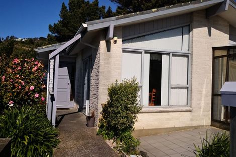 Photo of property in 14 Glen Alton Avenue, Paparangi, Wellington, 6037