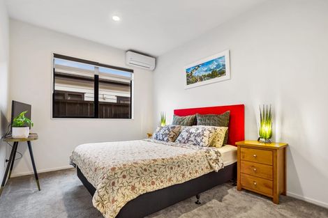 Photo of property in 29 Lumbarda Drive, Kumeu, 0810