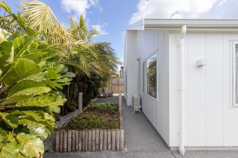 Photo of property in 55 Awatira Drive, Papamoa Beach, Papamoa, 3118