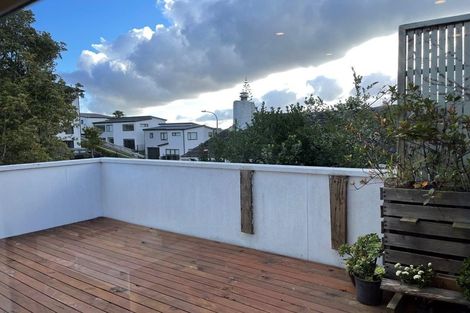 Photo of property in 34 Marriott Road, Pakuranga, Auckland, 2010