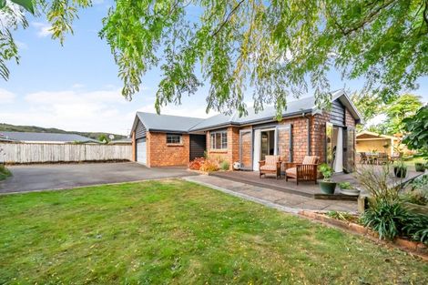 Photo of property in 39 Ebdentown Street, Ebdentown, Upper Hutt, 5018