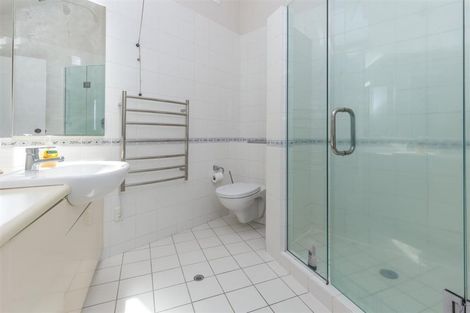 Photo of property in 26 Hamana Street, Narrow Neck, Auckland, 0622