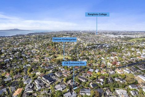 Photo of property in 2/15 Eastwood Rise, Browns Bay, Auckland, 0630