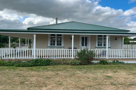 Photo of property in 8a Cotter Street, Greytown, 5712