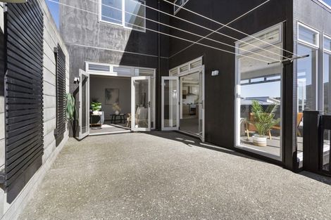 Photo of property in 67 Sheridan Terrace, Johnsonville, Wellington, 6037