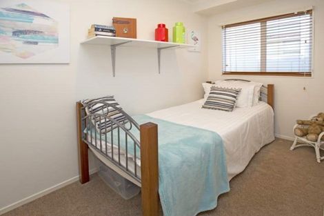 Photo of property in 1312 Whangaparaoa Road, Army Bay, Whangaparaoa, 0930