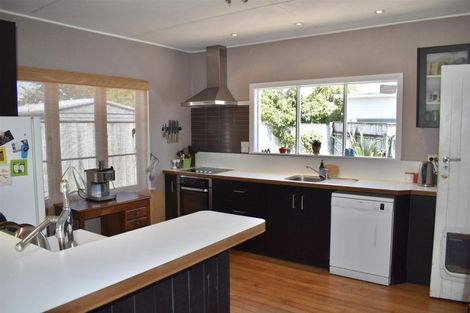 Photo of property in 35a Te Manuao Road, Otaki, 5512