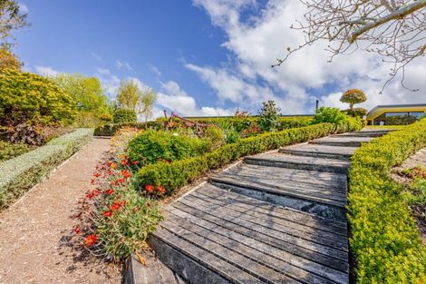Photo of property in 205 Poraiti Road, Poraiti, Napier, 4182