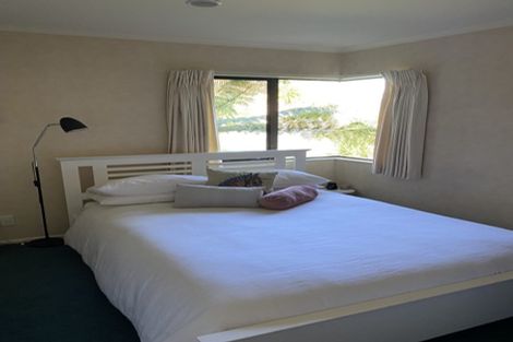 Photo of property in 1 Diomede Glade, Flagstaff, Hamilton, 3210